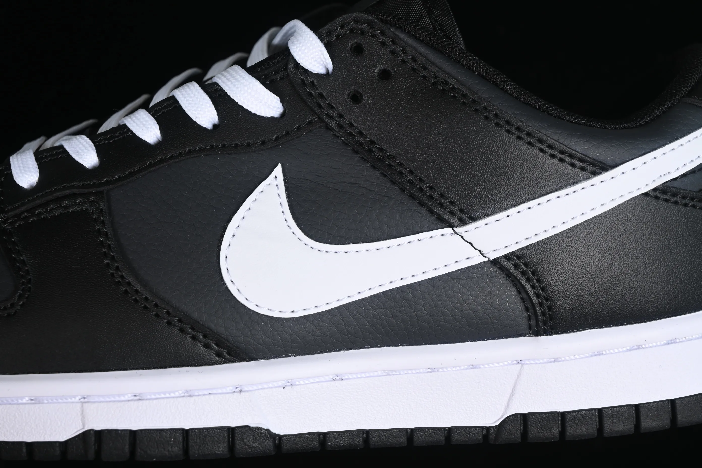 All categories Nk SB Dunk series Nk SB Dunk Low low-top sneakers Nk Dunk Low Retro pure black and white SB low-top sports and leisure sneakers DJ6188-002